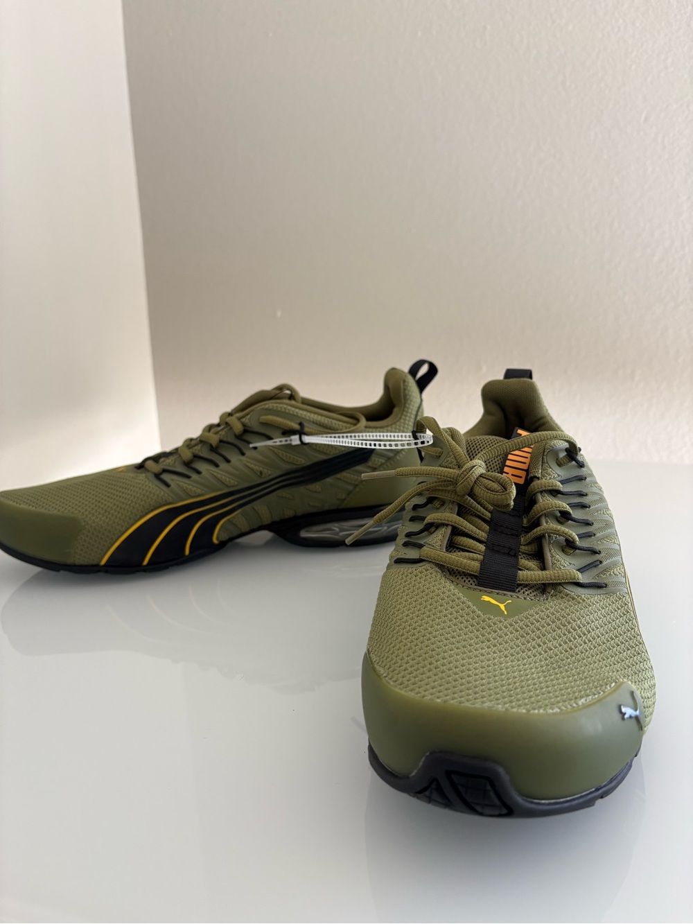 Men’s PUMA Voltaic Evo - Size 10.5